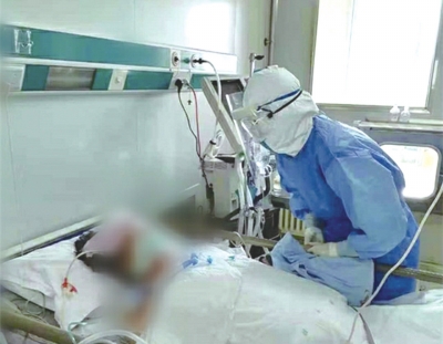 “在隔離病區(qū)里過生日，我永生難忘”