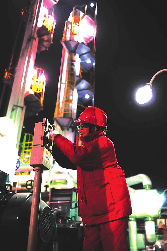 蘭州熱電公司提前開閘送熱鍋爐、管網運行狀況良好