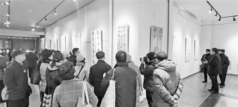 “紀念敦煌莫高窟藏經洞發(fā)現120周年國際書法邀請展”在蘭啟幕