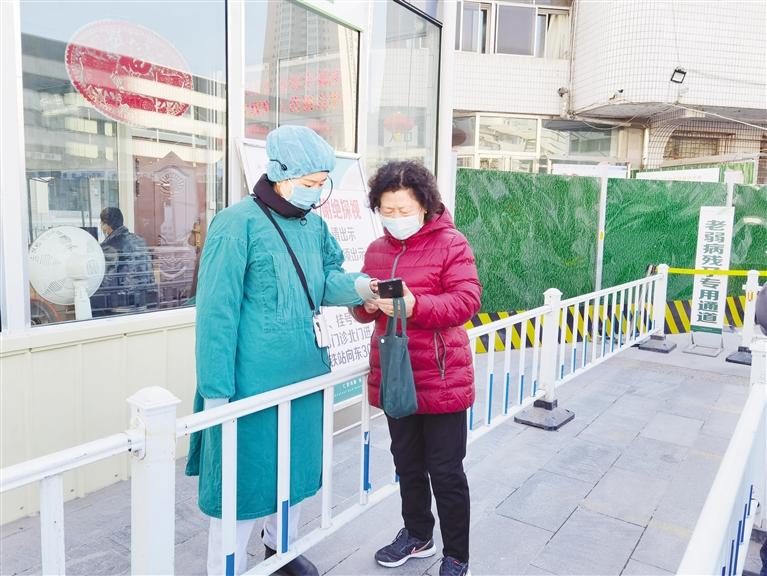 智能生活下，老年人的“數(shù)字鴻溝”如何跨越？