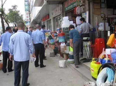 蘭州市將開(kāi)展“五小”公共場(chǎng)所衛(wèi)生專(zhuān)項(xiàng)整治行動(dòng)