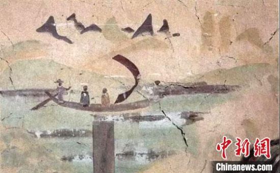 “一人搖櫓晃扁舟，兩人撐篙水上漂?！眻D為莫高窟第323窟《搖櫓帆船》（初唐）?！《鼗脱芯吭汗﹫D