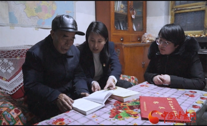 【百年風華 奮進甘肅·黨員風采】社區(qū)黨支部書記黃蓓：發(fā)揮黨建引領(lǐng) “貼近群眾”辦理實事