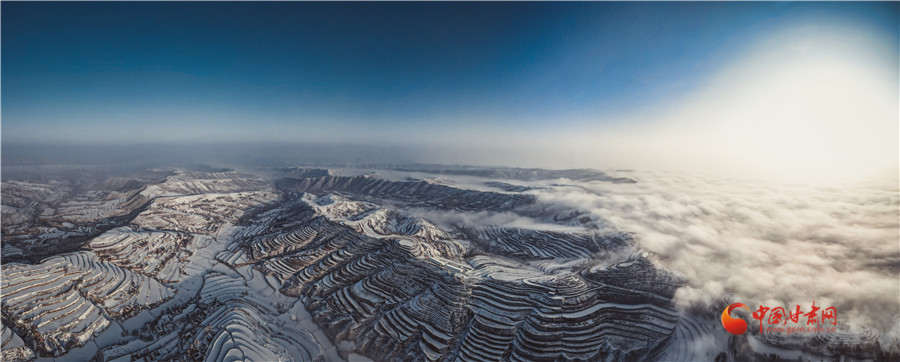 【隴拍客】蘭州榆中：穿越云?？刺萏?雪后家園似仙境