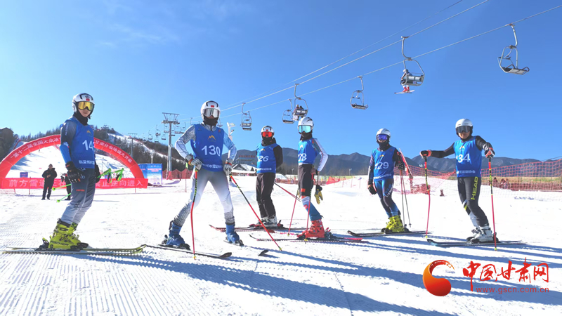 第十二屆全國(guó)大眾冰雪季（甘肅分會(huì)場(chǎng)）暨甘肅省大眾滑雪公開賽啟動(dòng)