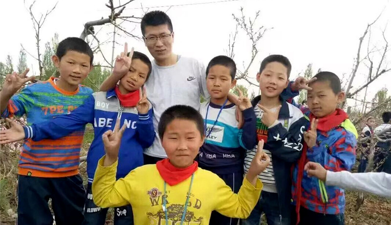 青春華章·特稿｜石榴花兒向西開 支教接力筑邊疆